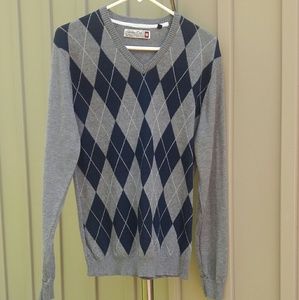 Sovereign Code Gray Diamond Patterned Sweater Sz M